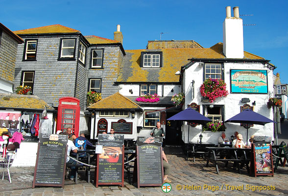 The Sloop Inn has outside tables