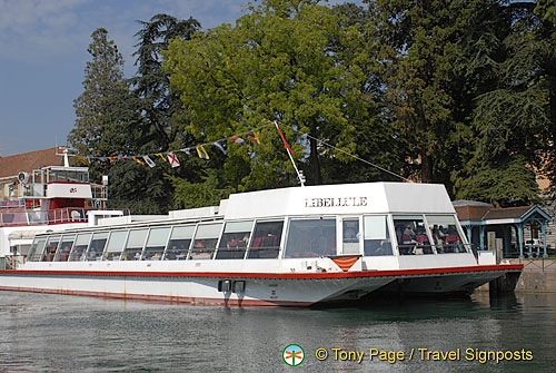 annecy-boat-cruise_France_Annecy_0048.jpg