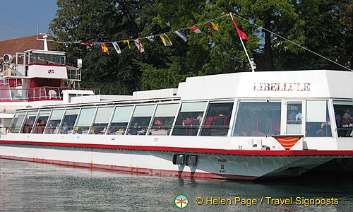 annecy-boat-cruise_France_Helen0675.jpg