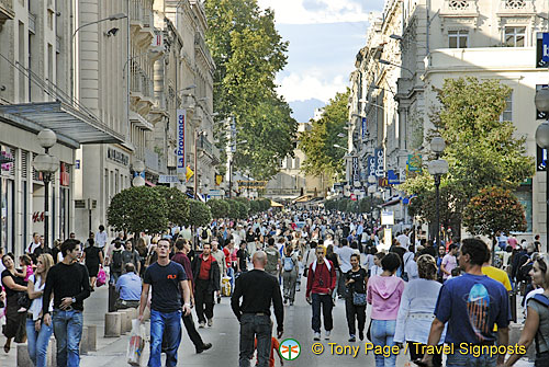 Avignon-shopping_France_Avignon_0003.jpg