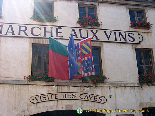 Marche-aux-Vins_France_Helen_0472.jpg