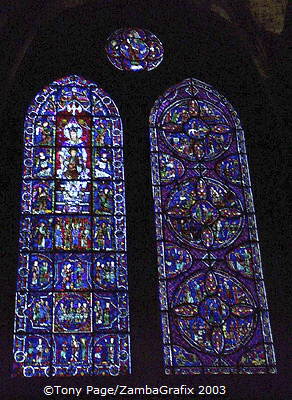 Chartres-Cathedral-Stained-Glass_Fr_0700.jpg