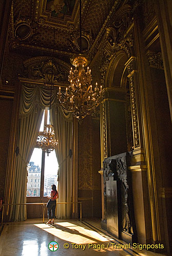 Palais-Garnier_Paris_France_0275.jpg
