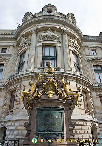 Palais-Garnier_Paris_France_0309.jpg