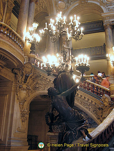Palais-Garnier_Paris_France_1304.jpg
