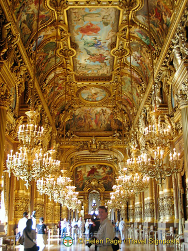 Palais-Garnier_Paris_France_1309.jpg