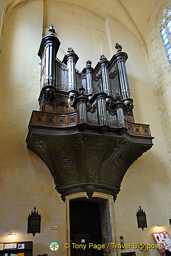 Sarlat-la-Caneda (1274 посета) Sarlat-la-Caneda