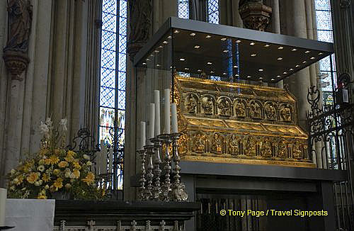 cologne-cathedral_DSC3037.jpg