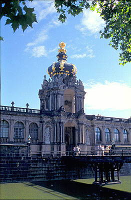 zwinger-palace-dresden_germany_0032.jpg