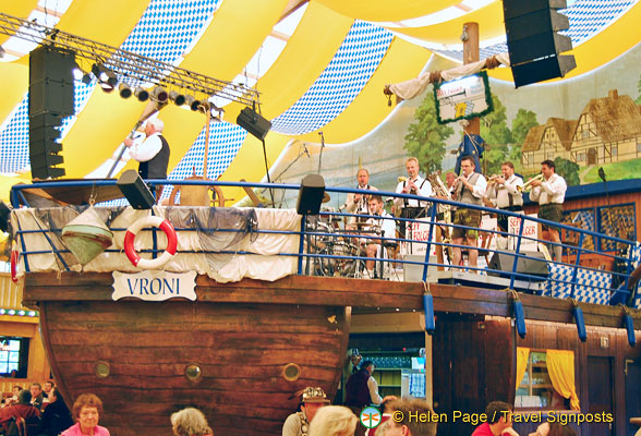 Fischer-Vroni-Oktoberfest-music_DSC_4416.jpg