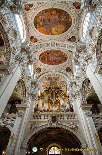 saint-stephens-cathedral_AJP6132.jpg