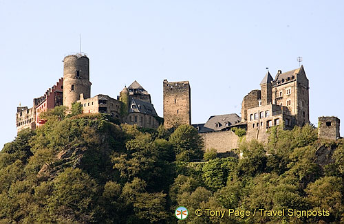 schonburg_castle_DSC3159.jpg