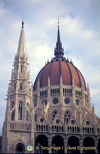 1_021_hungary.jpg