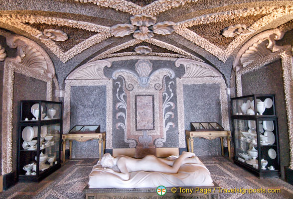 One of the many grottos under Palazzo Borromeo