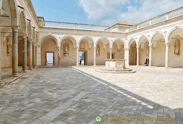 montecassino-abbey_HLP_DSC0161.jpg