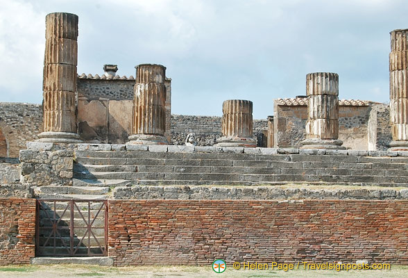 pompeii-ruins_HLP_DSC0232.jpg