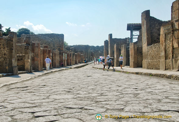 pompeii-street_AJP7247.jpg