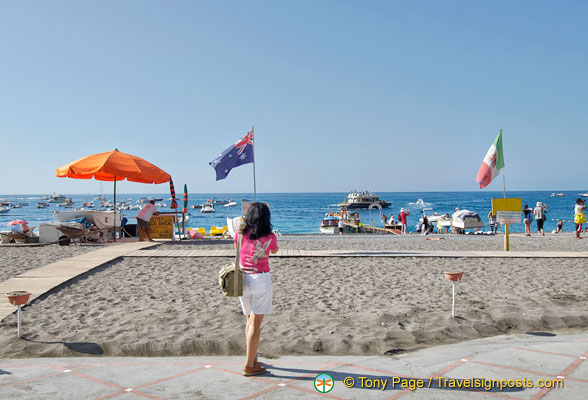 positano-beach_AJP7346.jpg