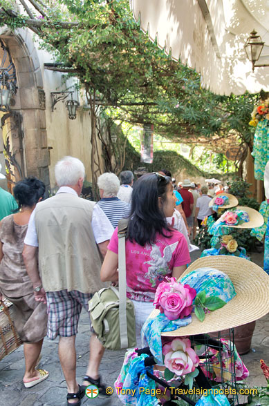 positano-shopping_AJP7336.jpg