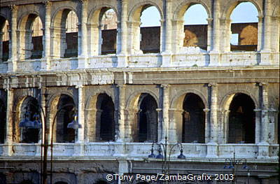 Colosseum_TS_IMG096italy.jpg