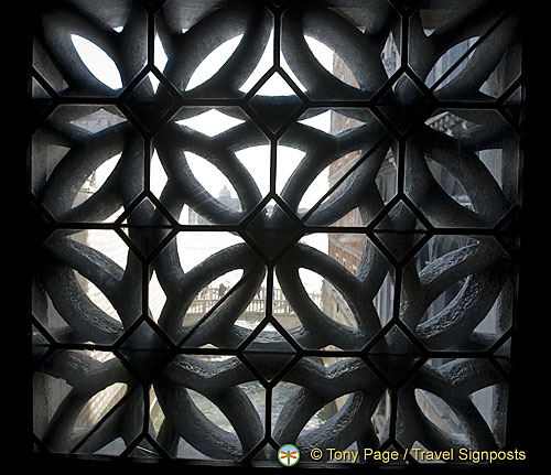 DSC0890 (664 visits) DSC0890