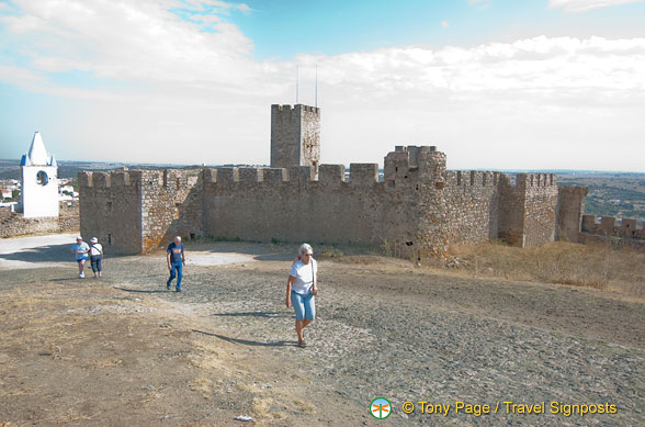 arraiolos-castle_AJP_3537.jpg