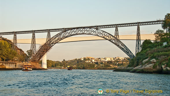 Douro River cruise, Oporto