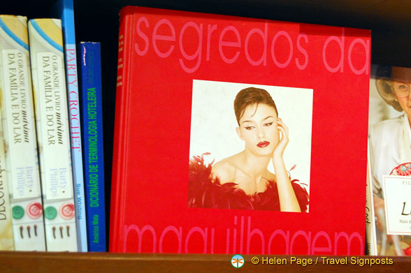 Lello bookshop, Oporto