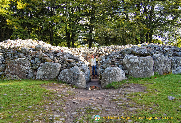 Balnuaran-of-Clava-Northeast-Cairn_DSC9842.jpg