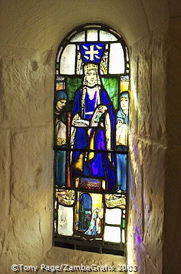 St-Margarets-Chapel-Edinburgh-Castle_AJP0046.jpg