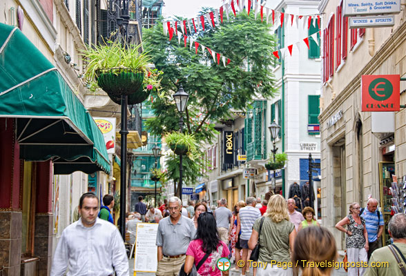 gibraltar-main-street_AJP4730.jpg