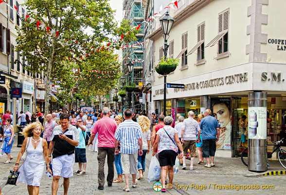 gibraltar-main-street_AJP4737.jpg