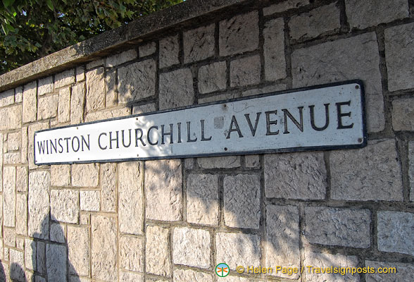 winston-churchill-avenue-gibraltar_DSC_8555.jpg