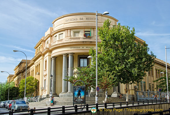 Granada-Faculty-of-Medicine_AJP_4131.jpg