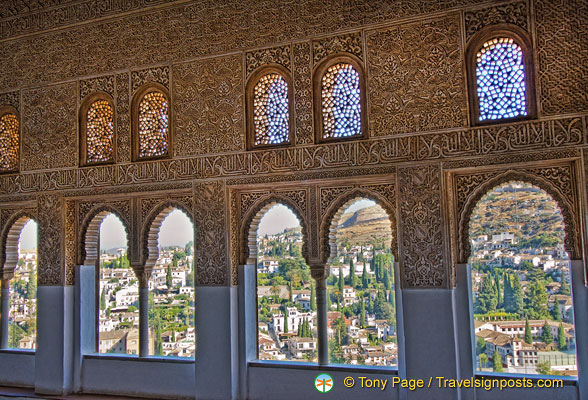 alhambra-facade-of-comares_AJP_4323.jpg