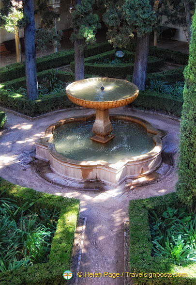 alhambra-fountain_DSC_8325.jpg