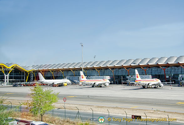 madrid-airport_AJP_2238.jpg