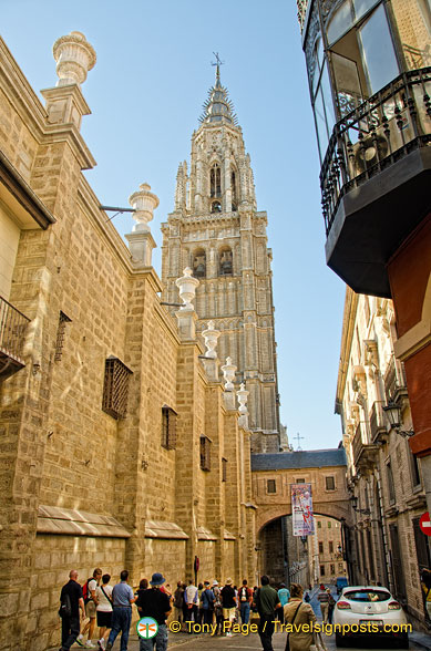 Toledo-Cathedral_AJP2421.jpg