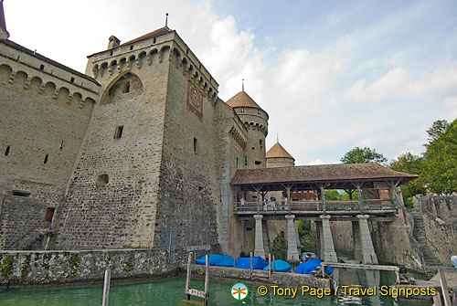 chateau_de_chillon_AJP6501.jpg