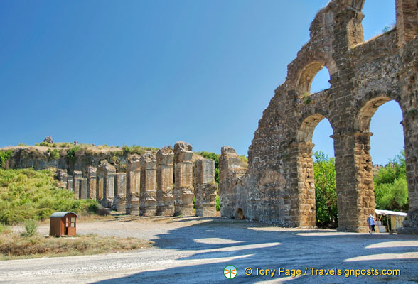 aspendos-aqueduct_AJP1116.jpg