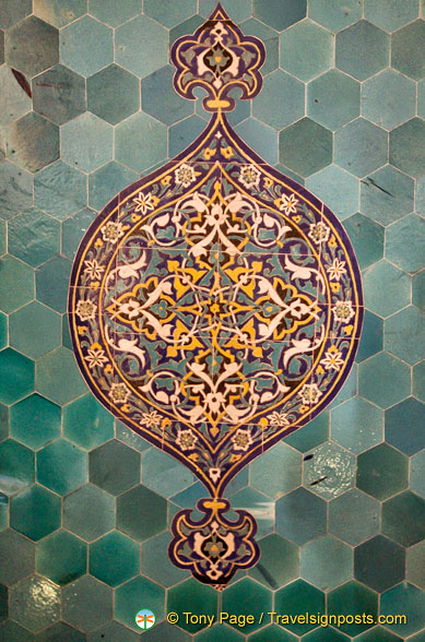 Decorative tiles in the Green Tomb