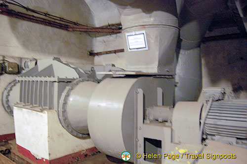 Secret Nuclear Submarine Base (Object 825 GTS), Balaklava