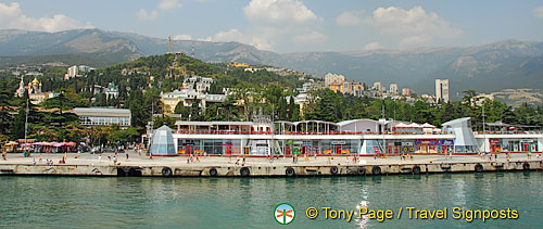 Leaving Yalta (1052 visits) Leaving Yalta