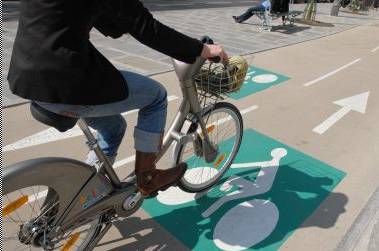 Velib Cycle Track Paris